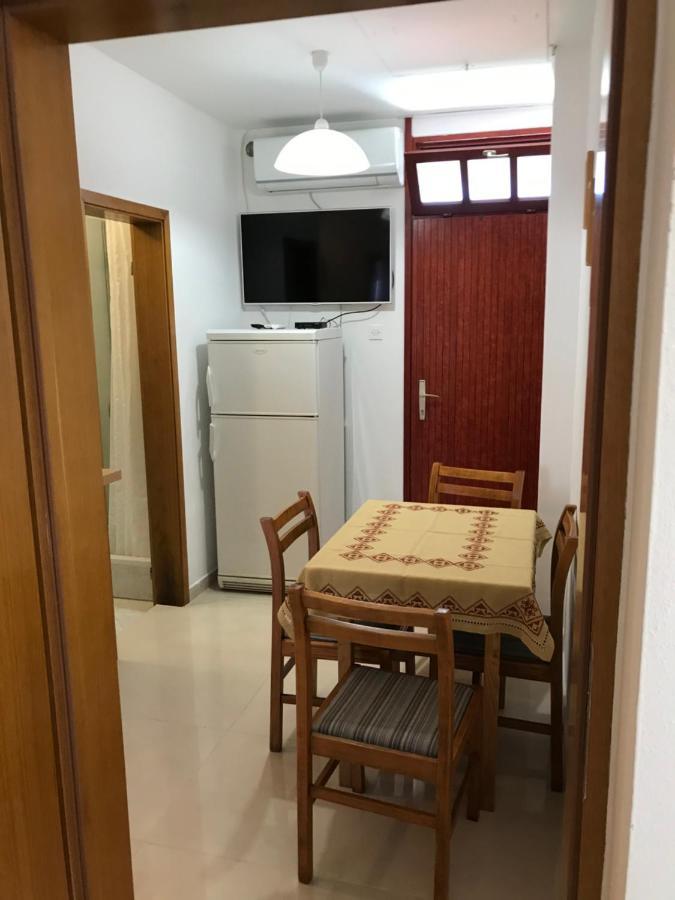 Bava Lägenhet Ugljan Exteriör bild