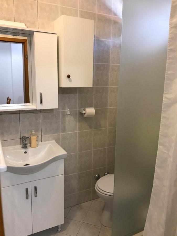 Bava Lägenhet Ugljan Exteriör bild